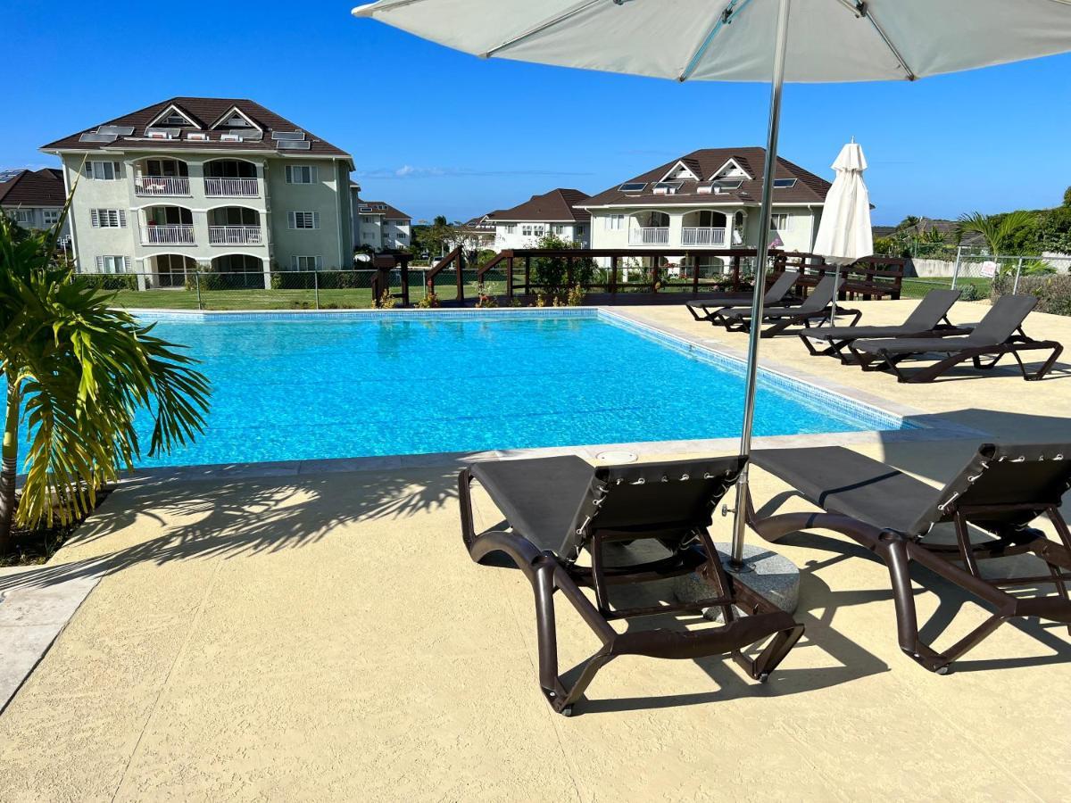 דירות Richmond Ocho Rios Ocean Escape מראה חיצוני תמונה