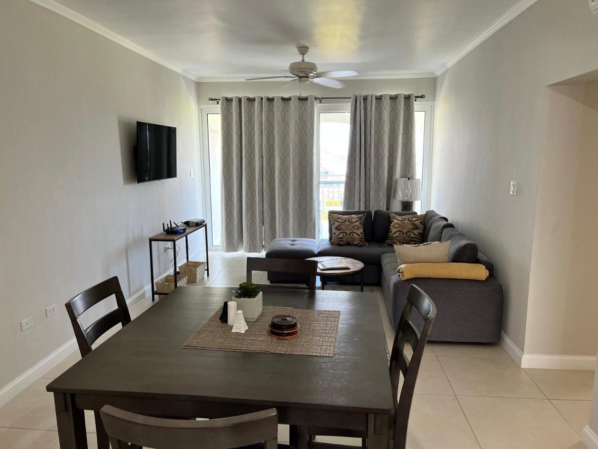 דירות Richmond Ocho Rios Ocean Escape מראה חיצוני תמונה